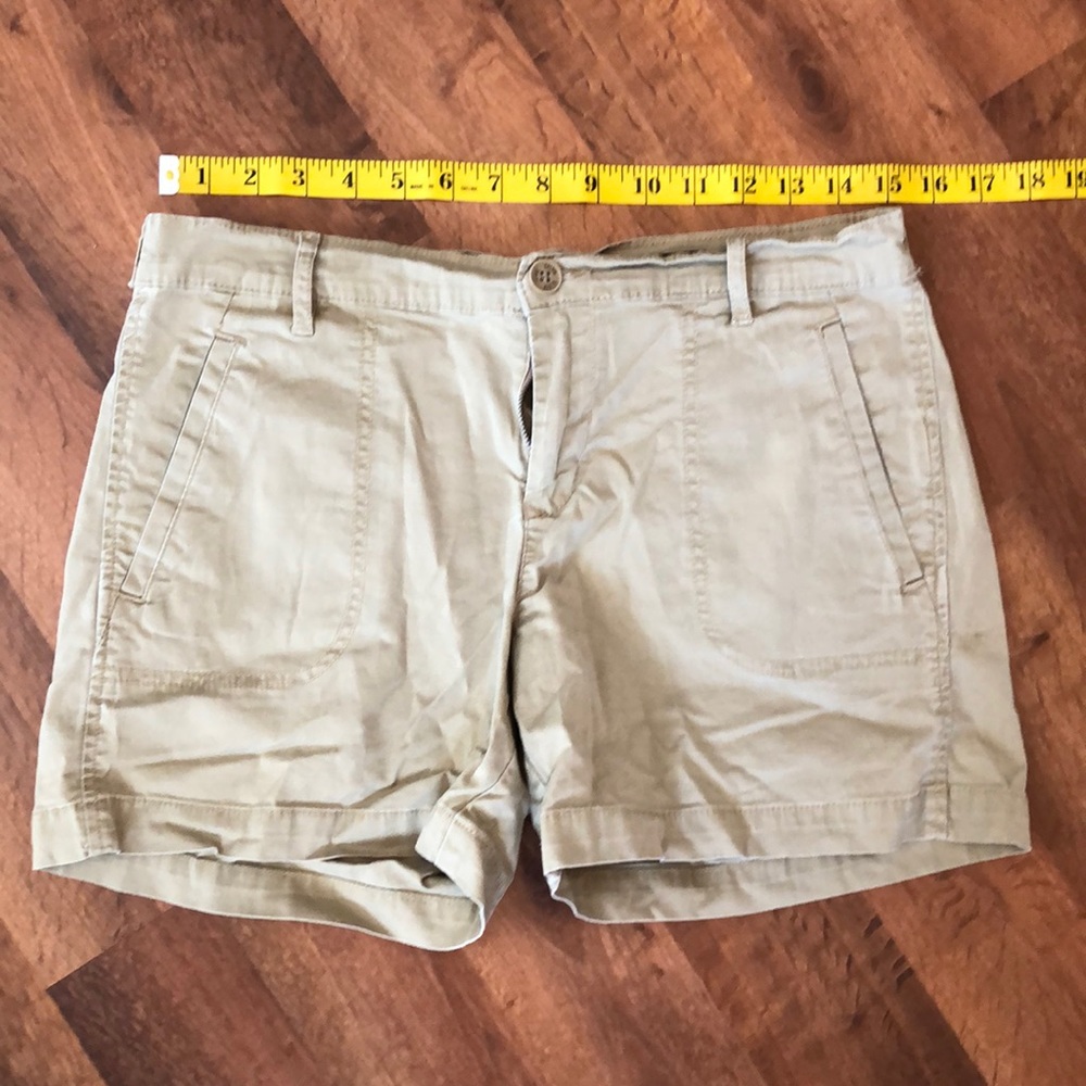 Khaki shorts